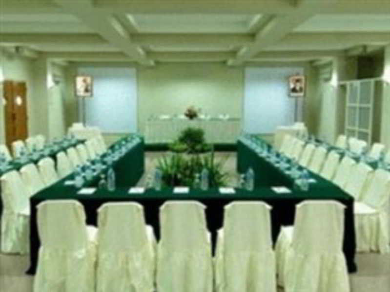 Lpp Convention Hotel Demangan Pakualaman Экстерьер фото